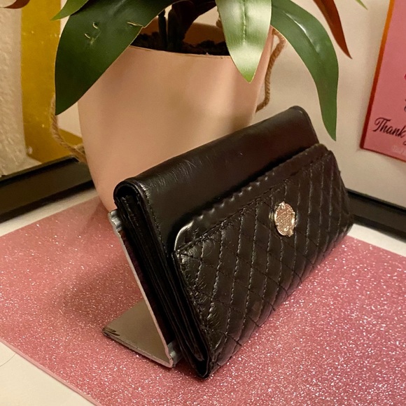 “ Armani Exchange “ Black Wallet - Picture 10 of 13